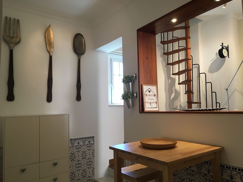 undefined Poiais Lisbon Luxury Apartment 4