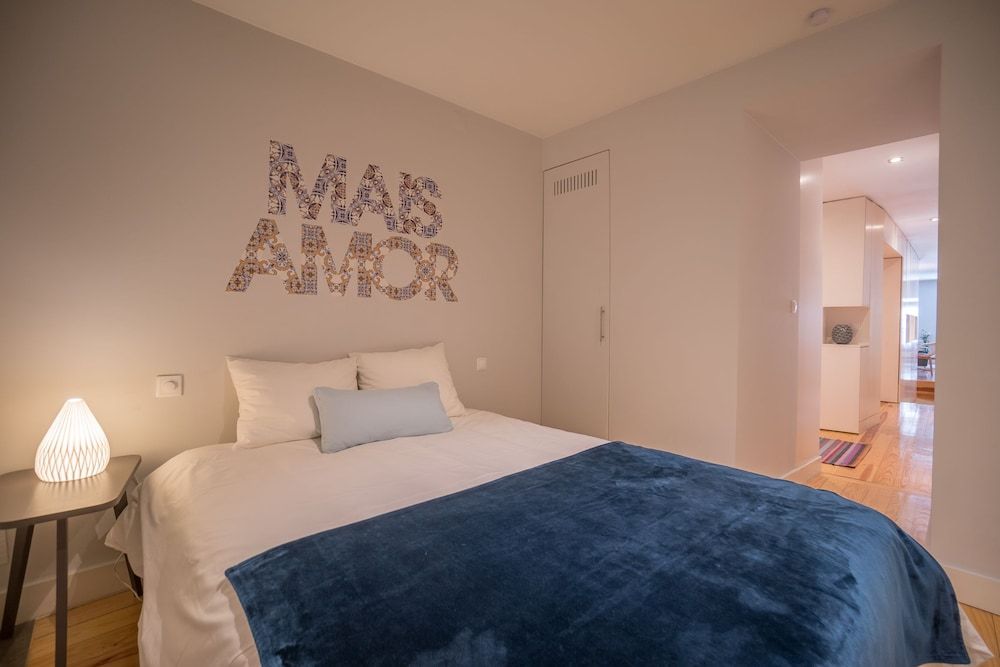 undefined Elegant & Cozy Apartment 7