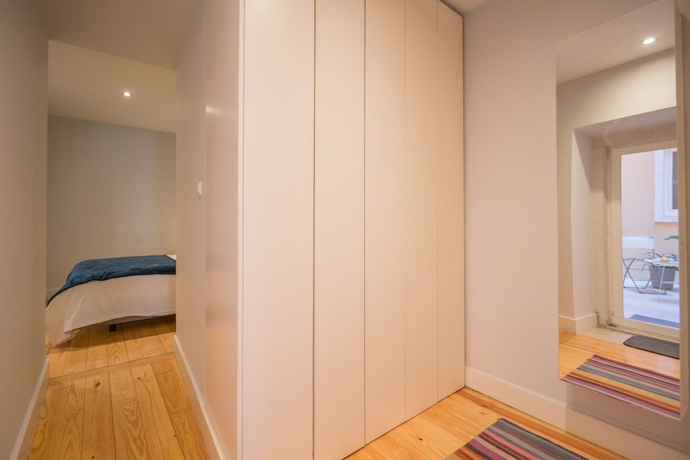 undefined Elegant & Cozy Apartment 10