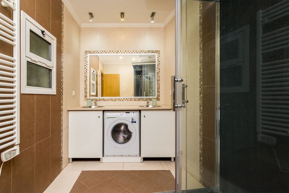 undefined Alfama Deluxe Apartment 8