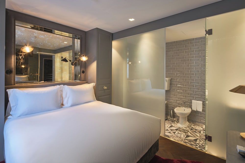 Premium Apartment
