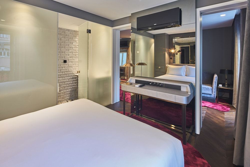 Premium Apartment