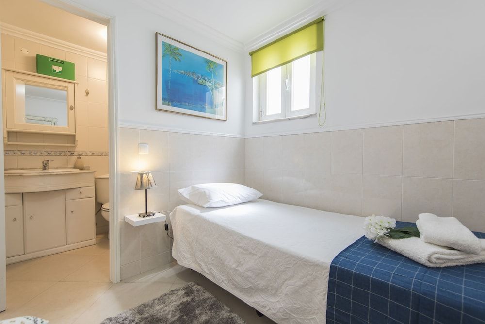 Universal Lisboa Apartment Classic Apartment, 4 Bedrooms 18