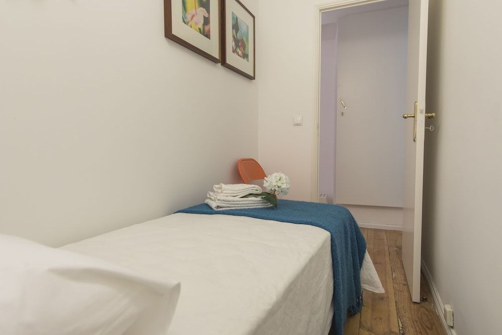 Universal Lisboa Apartment Classic Apartment, 4 Bedrooms 8