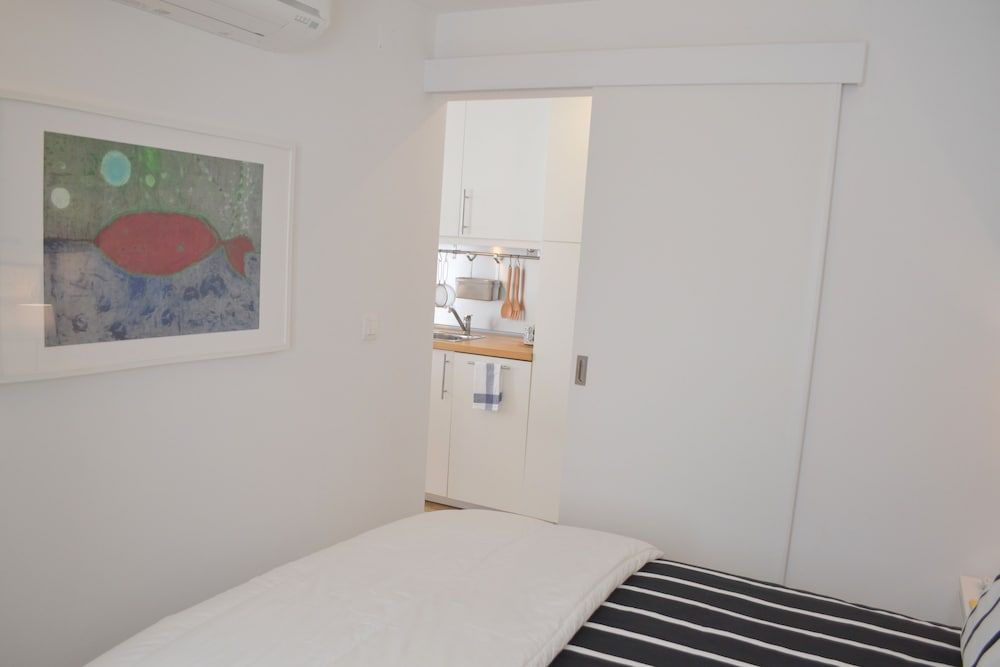 undefined RH Factory 15 7