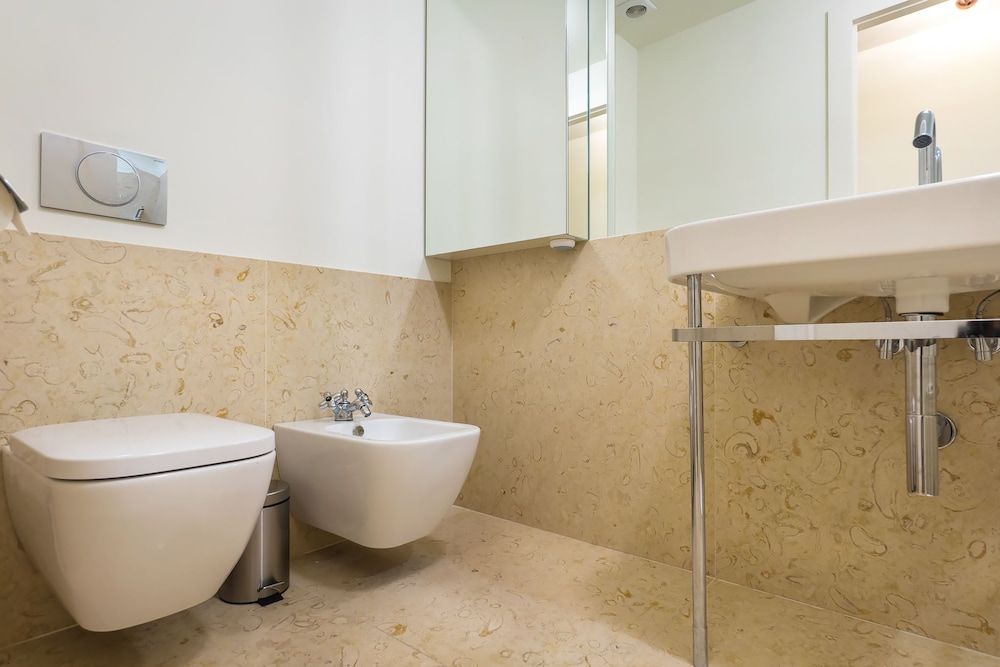 Santa Justa Prime Guesthouse Double Room, Shared Bathroom (Prime) 5