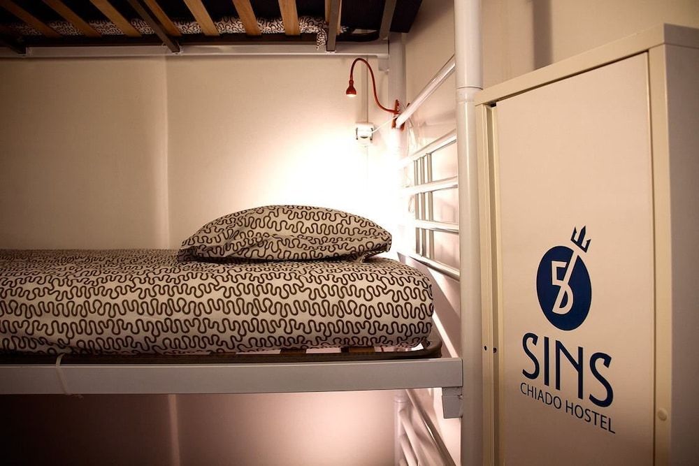 5 Sins Chiado Hostel Shared Dormitory, Mixed Dorm, Shared Bathroom (1 bed in 9 Bed Dorm)
