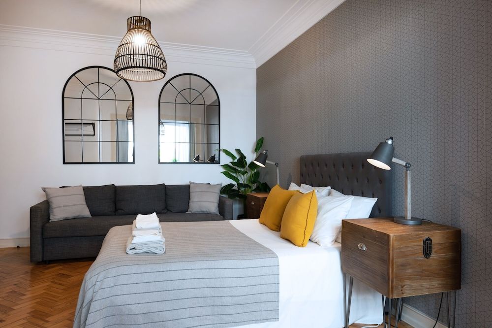 DuMont Lisbon Guesthouse Family Quadruple Room with shared bathroom 5