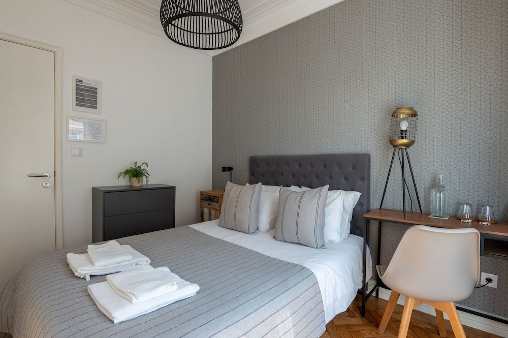 DuMont Lisbon Guesthouse Double Room with shared bathroom 10