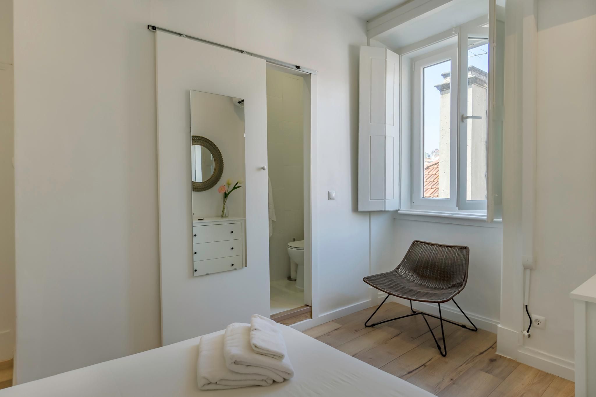 The Color Hostel Double Room with Private Bathroom in Shared Apartment