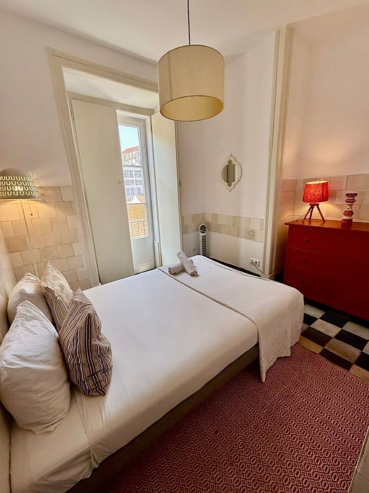 undefined The Color Hostel 5