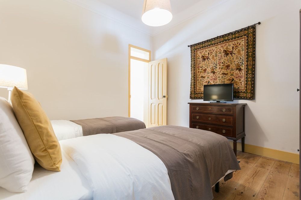 undefined Vintage Apartment in Historic Lisbon 5