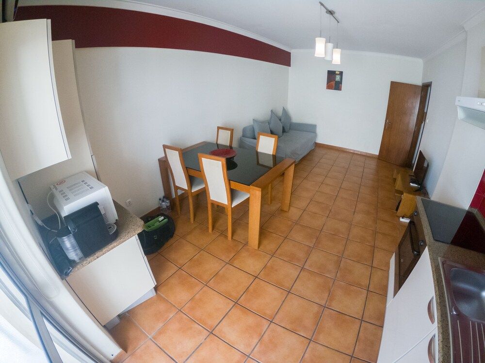 Bright Spacious Lisbon Townhome, 2 Bedrooms 14