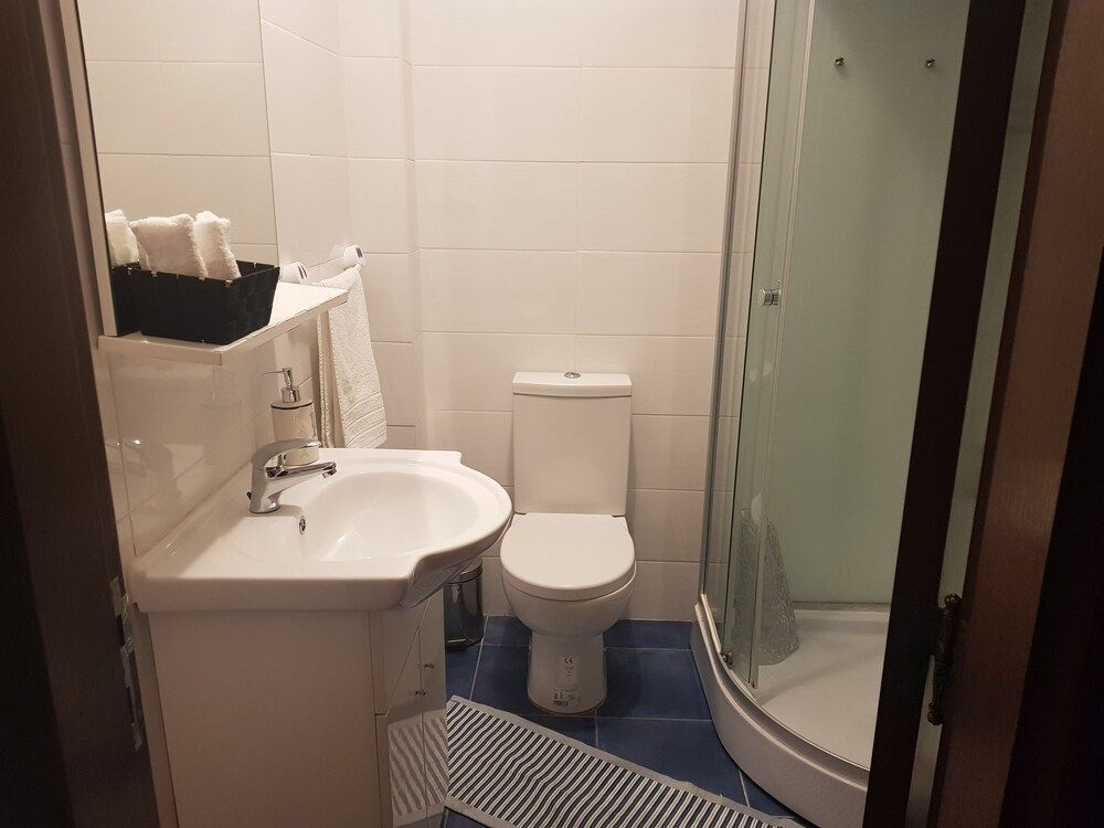 Bright Spacious Lisbon Townhome, 2 Bedrooms 17