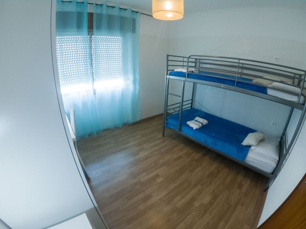 undefined Bright Spacious Lisbon 10