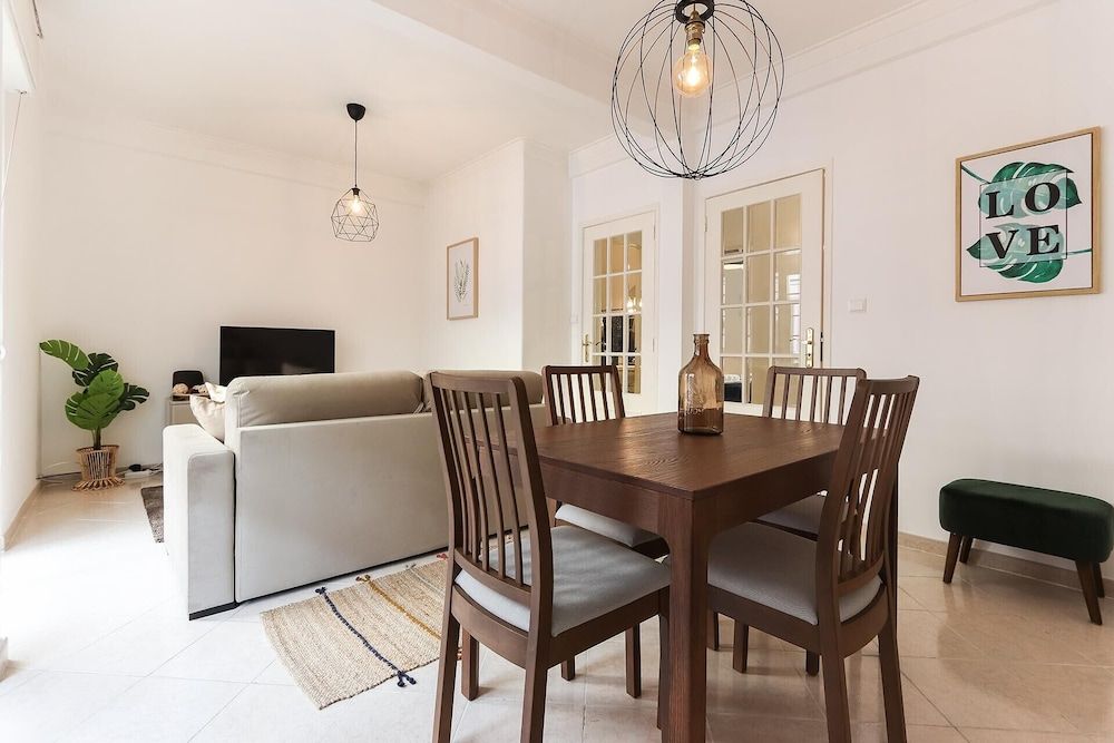 undefined Principe Real Balcony by Homing 8