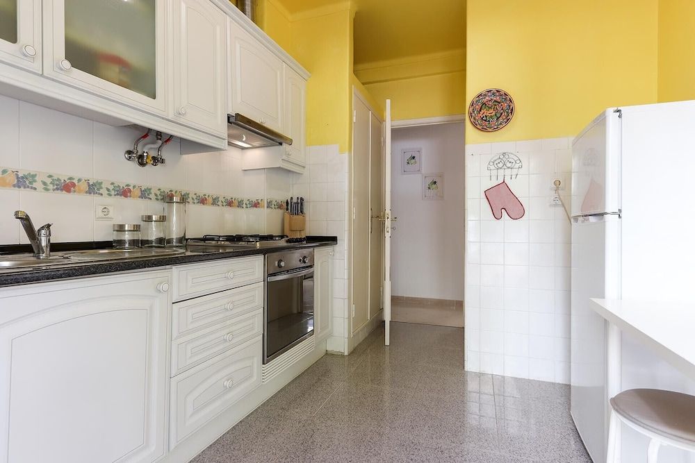 undefined Principe Real Balcony by Homing 6