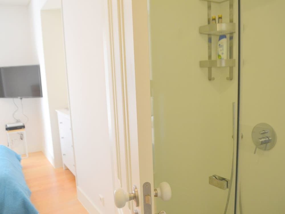 RH Maestro 74 Apartment, 2 Bedrooms, Private Pool 24