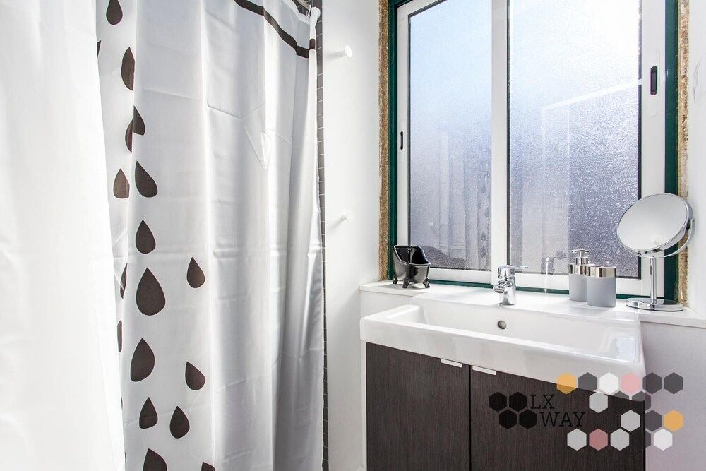 LxWay Bairro Alto - Travessa da Cara Apartment, 2 Bedrooms 24