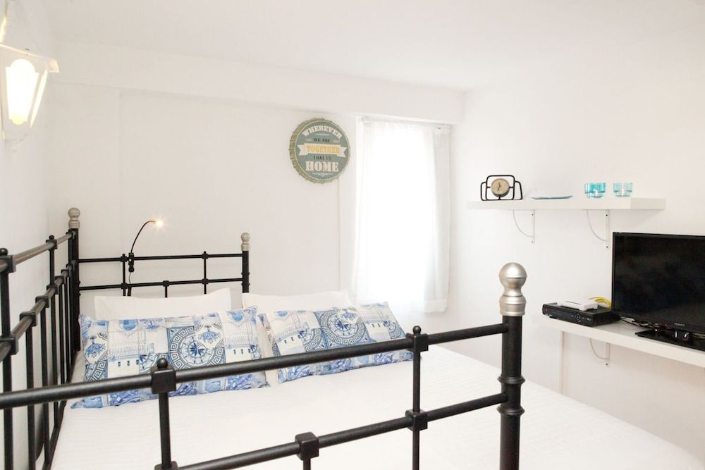 undefined Best Terrace River view Alfama Apartment 8