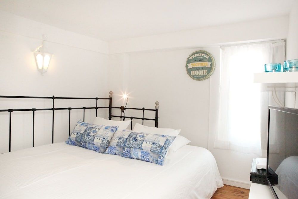 undefined Best Terrace River view Alfama Apartment 9