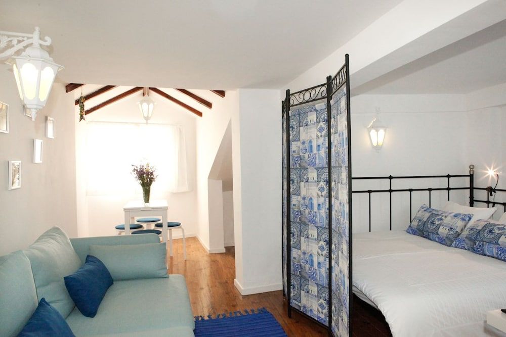 undefined Best Terrace River view Alfama Apartment 6