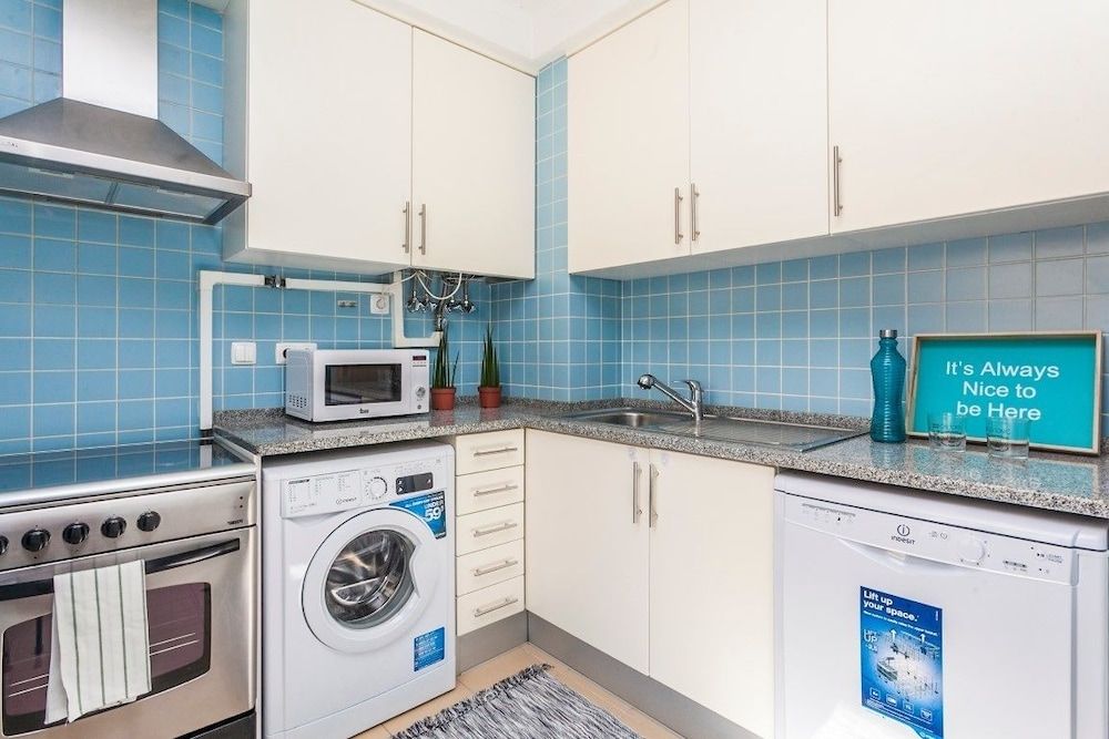 undefined LxWay Apartments Yellow Tram 6