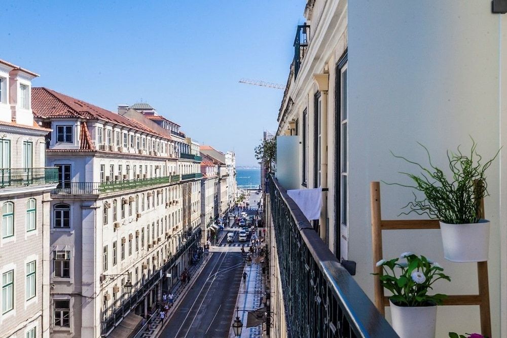 undefined LxWay Apartments Yellow Tram 2