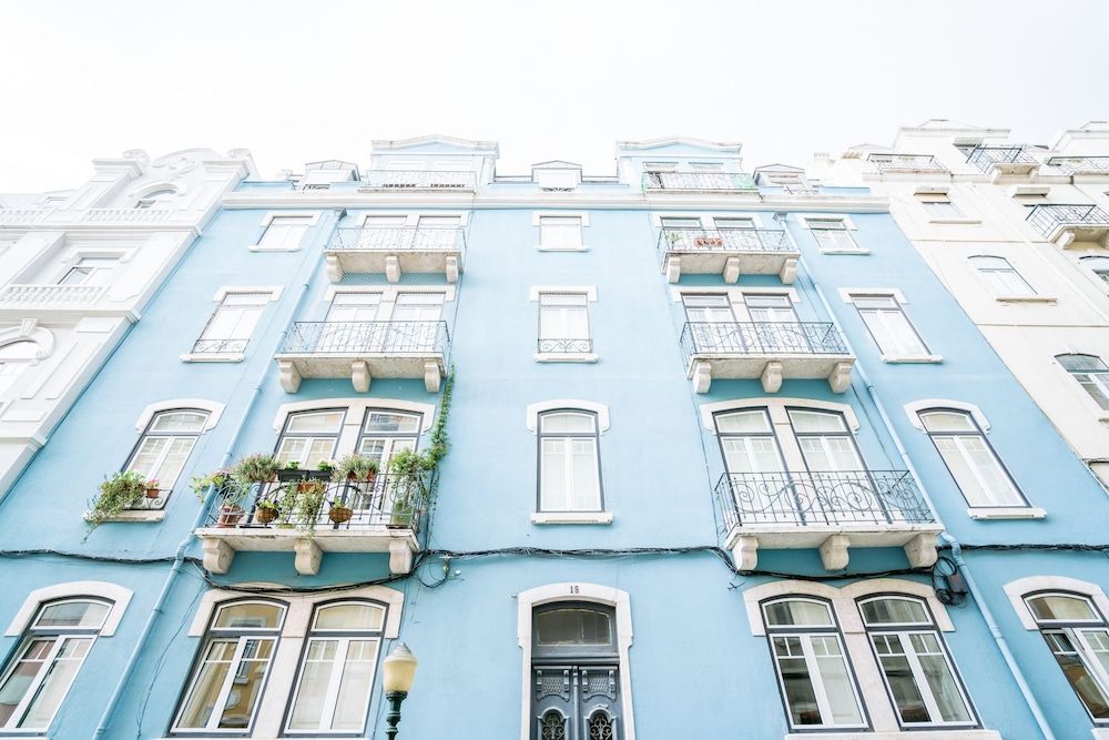 undefined Estrela Neoclassical Apt River View 2