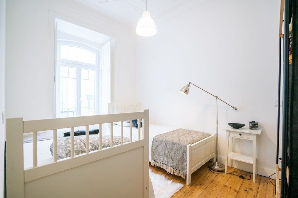 Estrela Neoclassical Apt River View Apartment, 4 Bedrooms, Balcony, River View 21