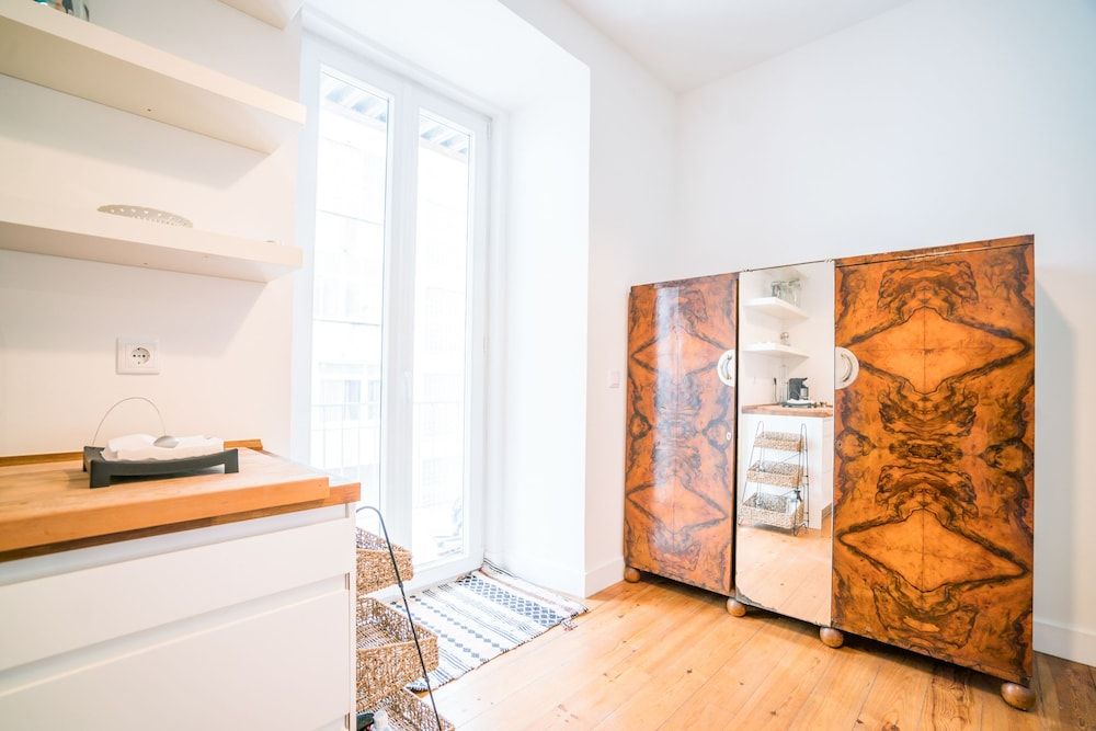 Estrela Neoclassical Apt River View Apartment, 4 Bedrooms, Balcony, River View 29