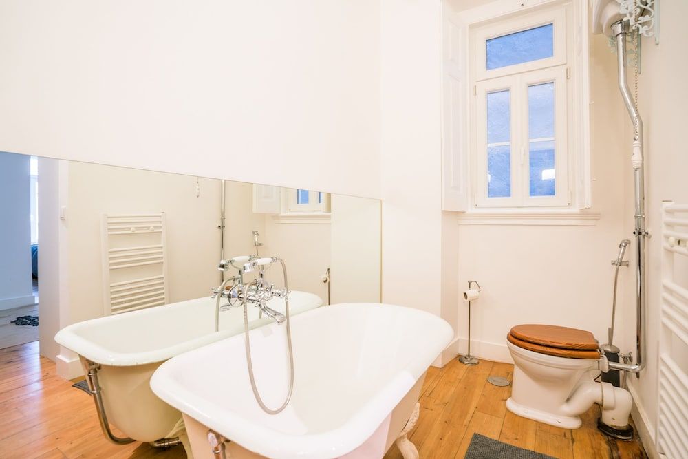 Estrela Neoclassical Apt River View Apartment, 4 Bedrooms, Balcony, River View 13