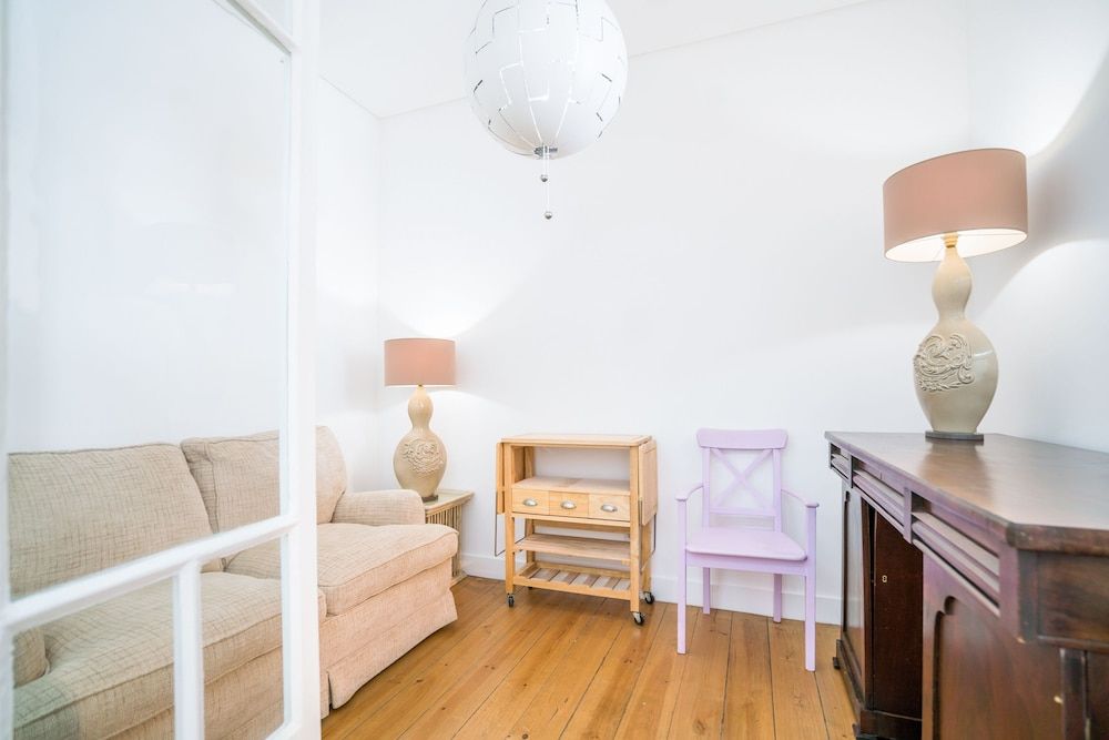 Estrela Neoclassical Apt River View Apartment, 4 Bedrooms, Balcony, River View 23