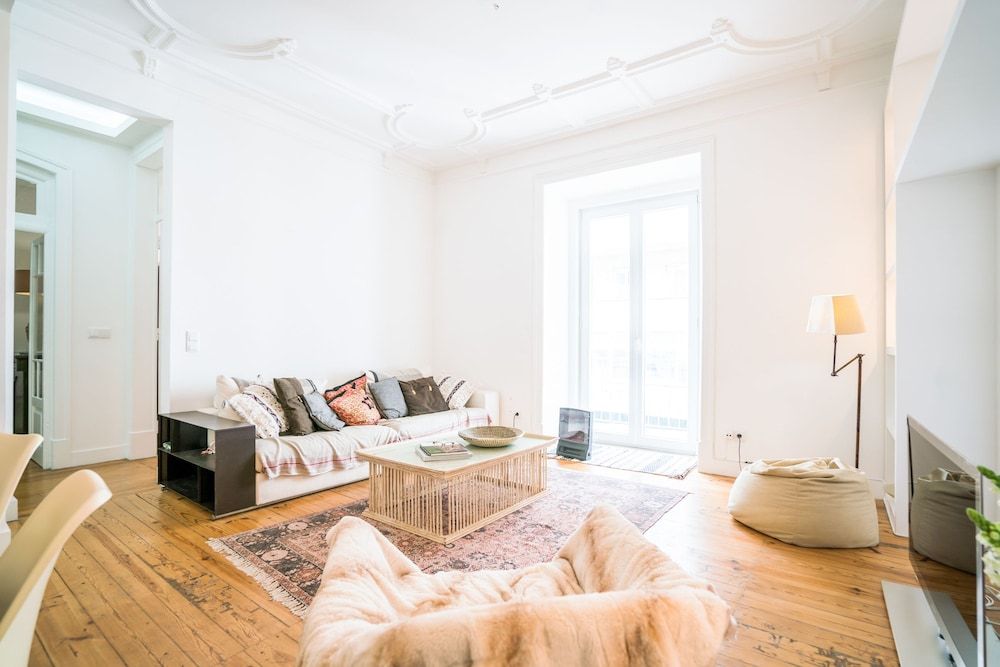 Estrela Neoclassical Apt River View Apartment, 4 Bedrooms, Balcony, River View 31