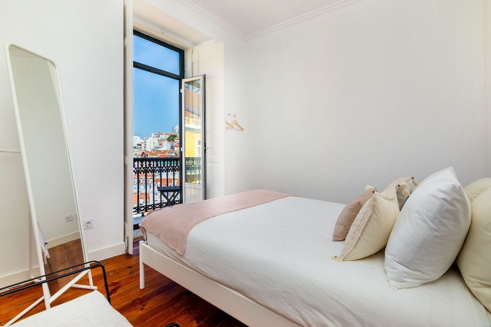 undefined Mouraria Deluxe Apartment 3