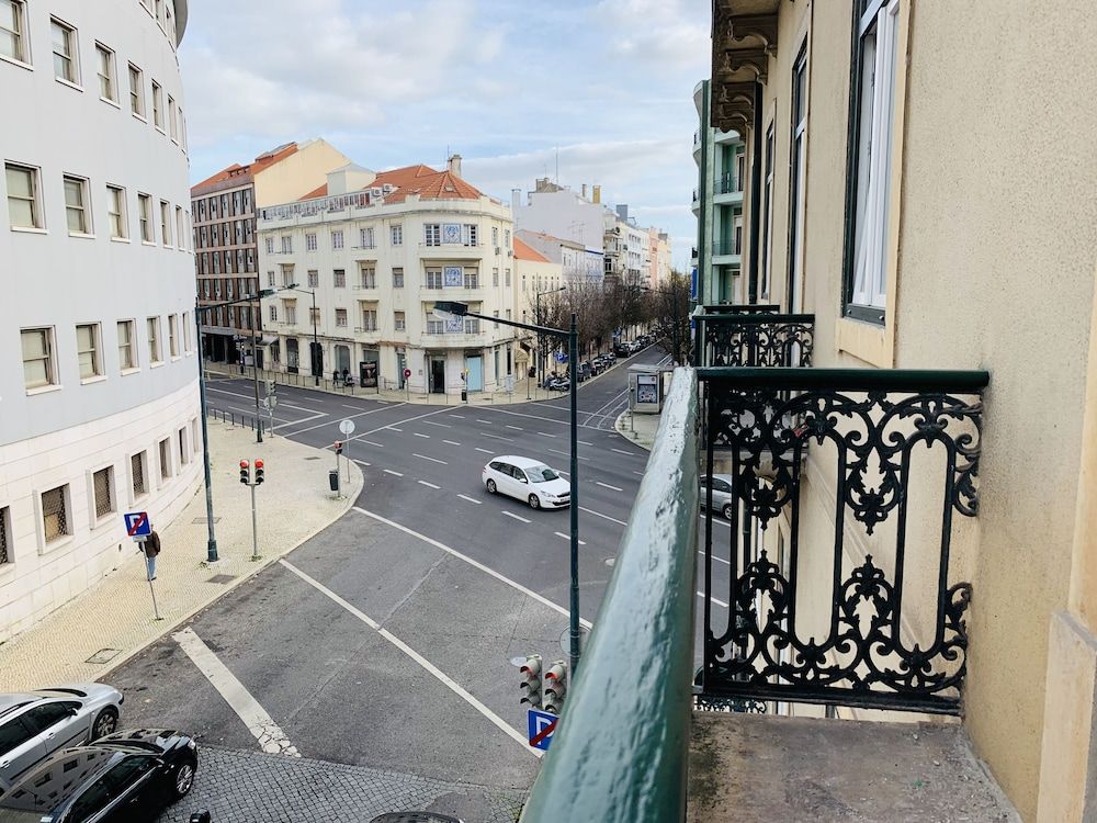 Memory of Lisbon Design Double Room, 1 Double Bed, Balcony, City View 3