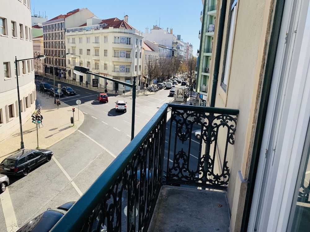 Memory of Lisbon Luxury Suite, 1 Queen Bed, Private Bathroom, City View 3