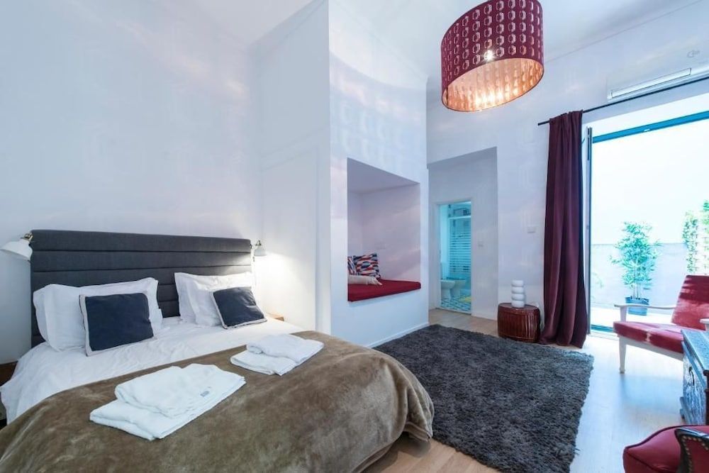 undefined Old Town Lx Suites 9