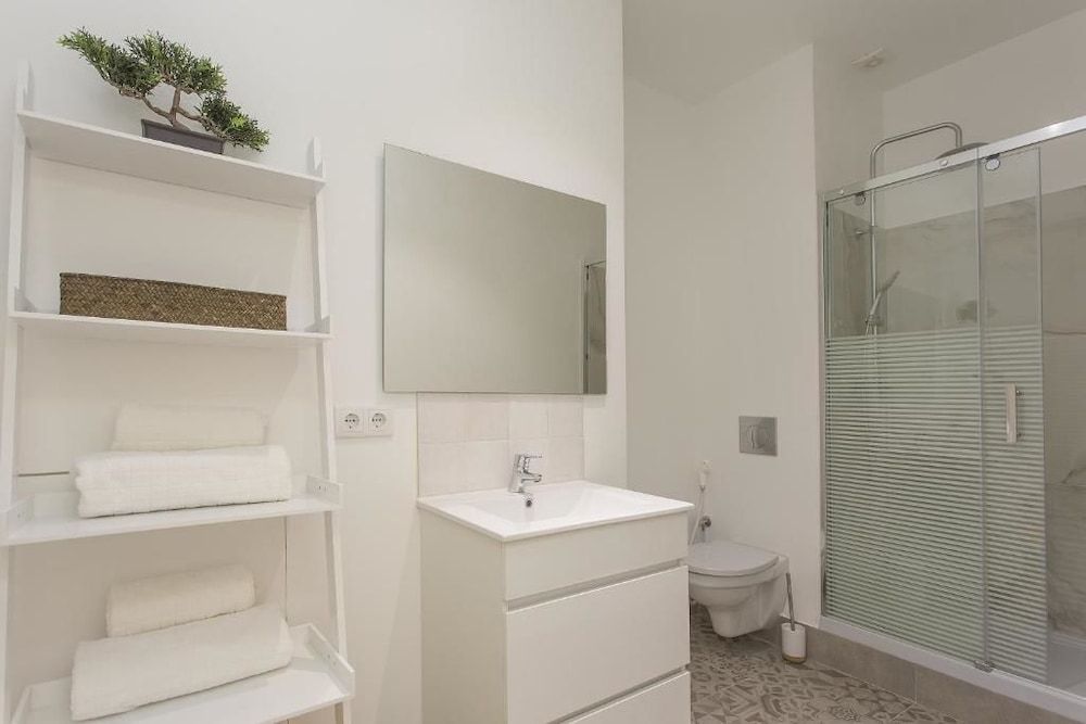 Old Town Lx Suites Apartment, 1 Bedroom, Balcony 14