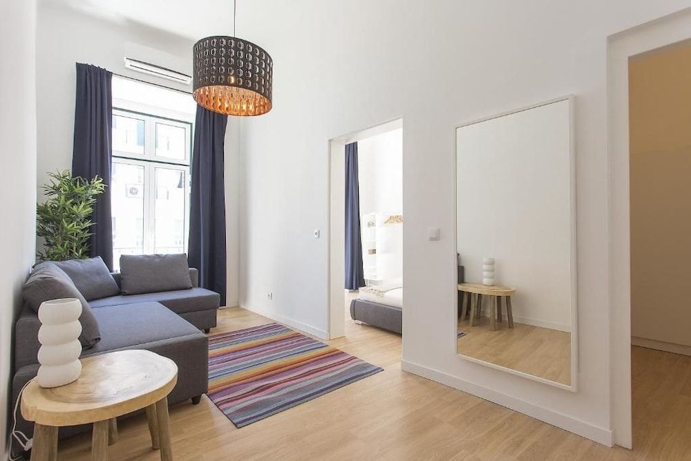 Old Town Lx Suites Apartment, 1 Bedroom, Balcony 8