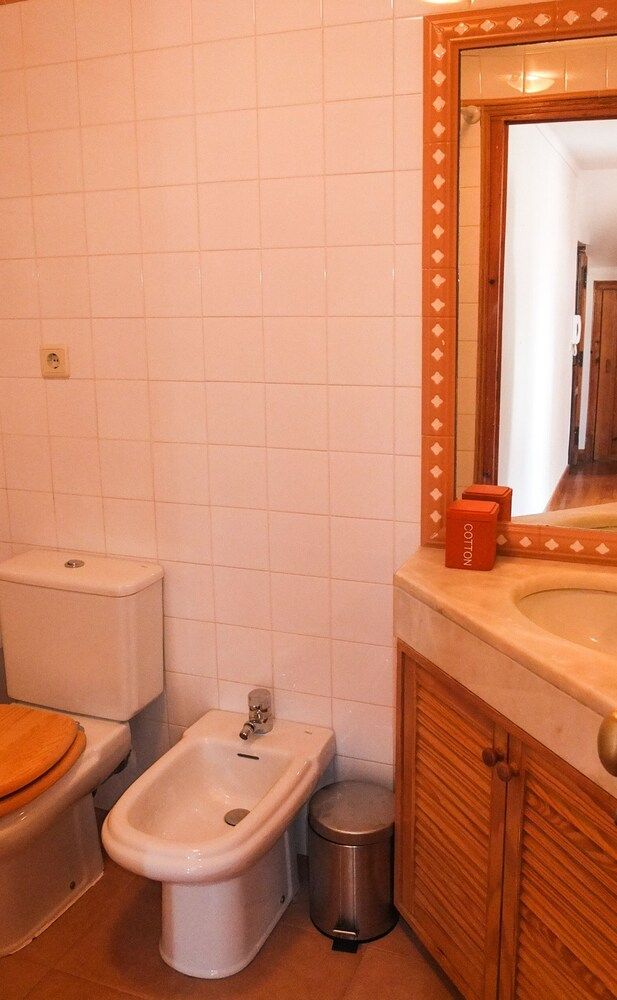 Quiet and Sunny central Lisbon apartment Apartment, 1 Bedroom, Terrace, City View 21