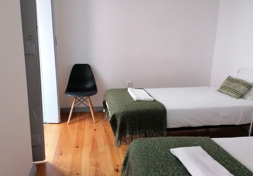 undefined Apartment With Yard in Alfama 7