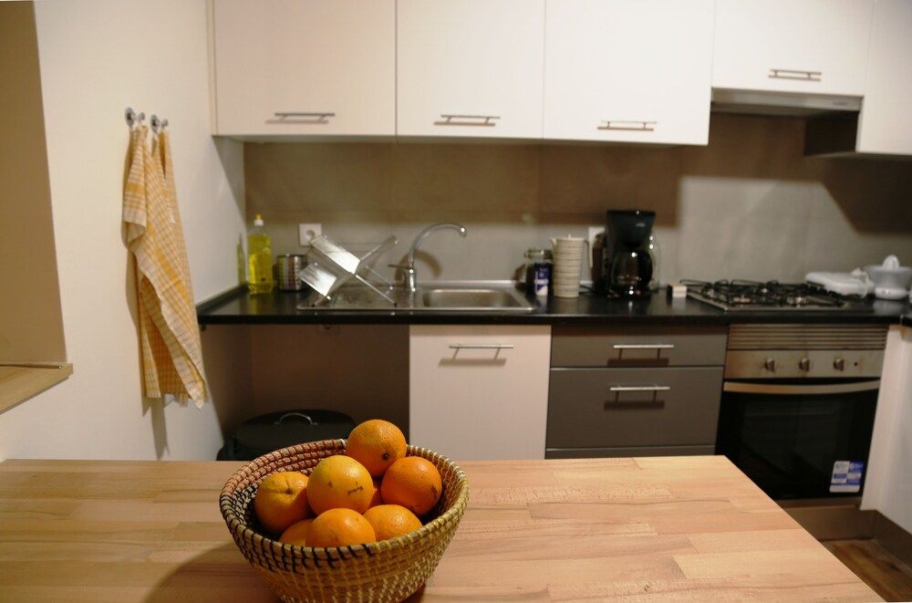 undefined Apartment With Yard in Alfama 6