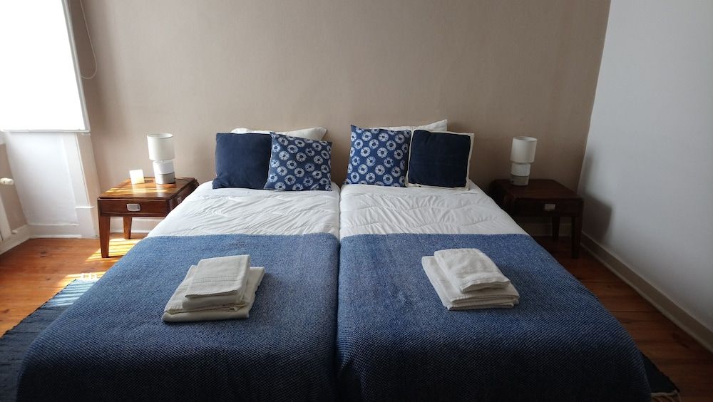 undefined Stunning Apartment Near Chiado 10