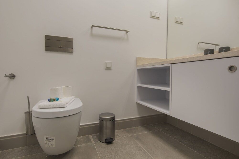 High Ceiling Duplex Apt Cais do Sodre Apartment, 1 Queen Bed, Non Smoking 29