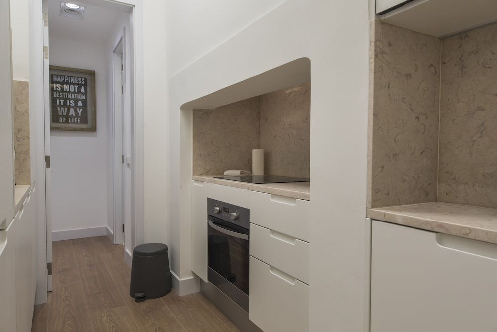 High Ceiling Duplex Apt Cais do Sodre Apartment, 1 Queen Bed, Non Smoking 16