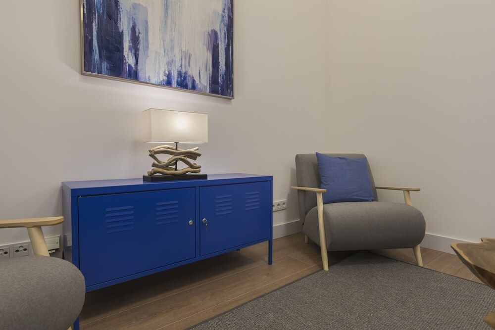 High Ceiling Duplex Apt Cais do Sodre Apartment, 1 Queen Bed, Non Smoking 28