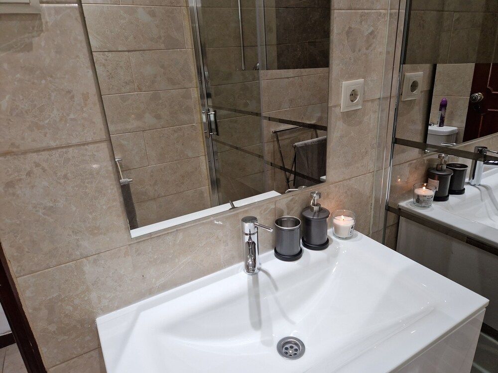 Zuni Guest House Standard Double Room, Shared Bathroom 6