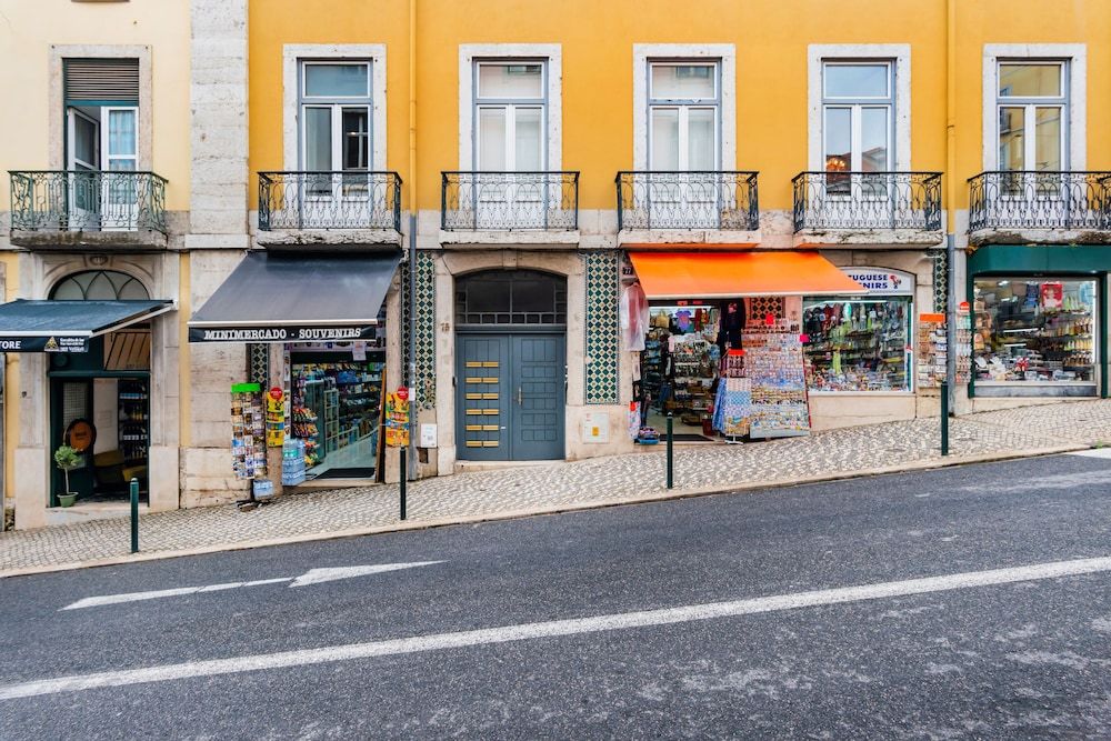 undefined Downtown 75 Prestige 2