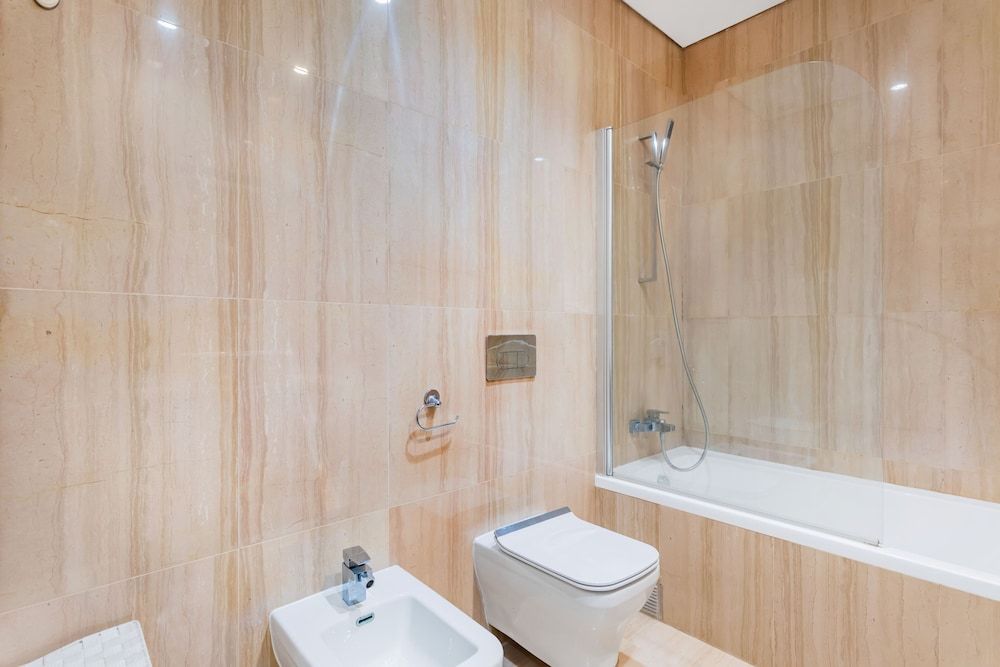 Downtown 75 Prestige Apartment, 2 Bedrooms 25